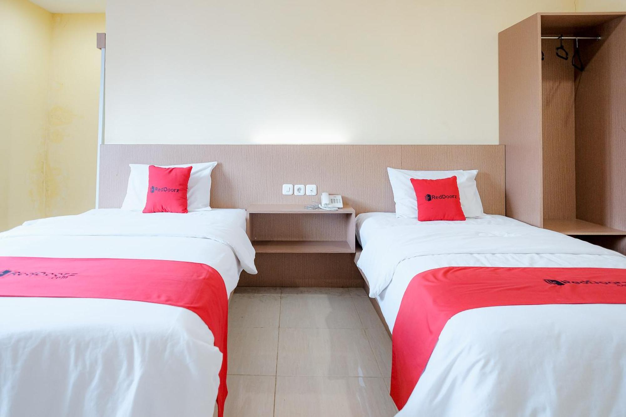 Reddoorz At Hotel Mayang Sari 1 Jambi Exterior foto